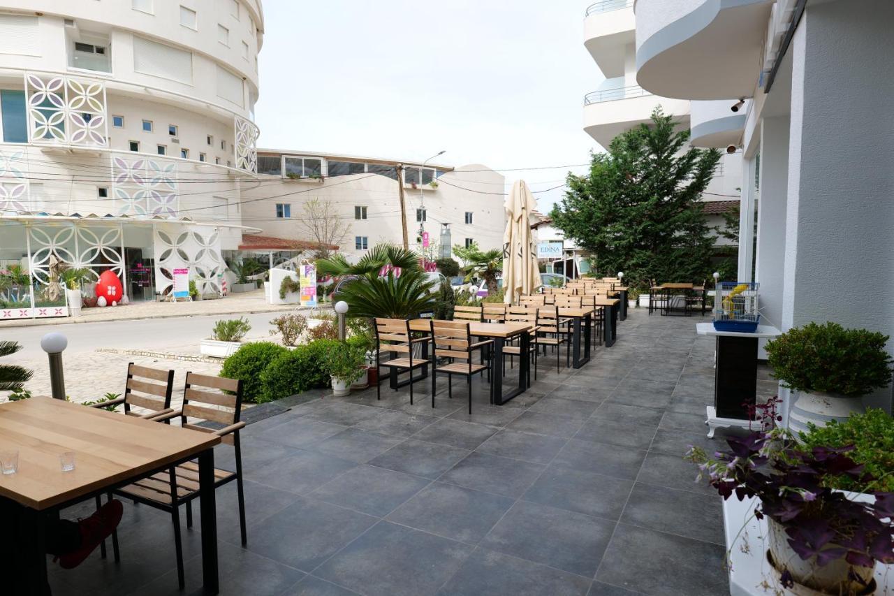 Hotel Dior Sarande Bagian luar foto